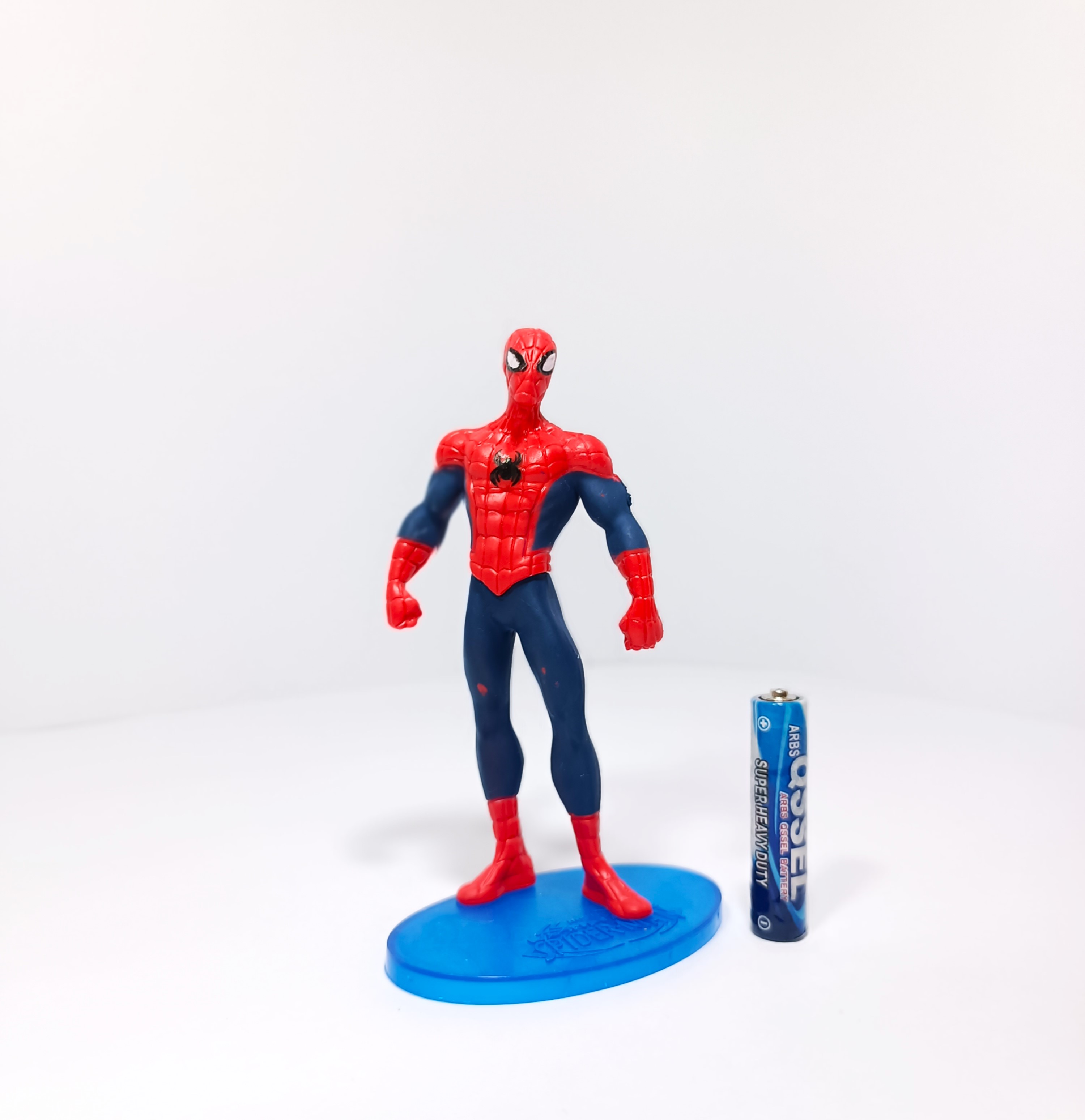 اسپایدارمن ایستاده